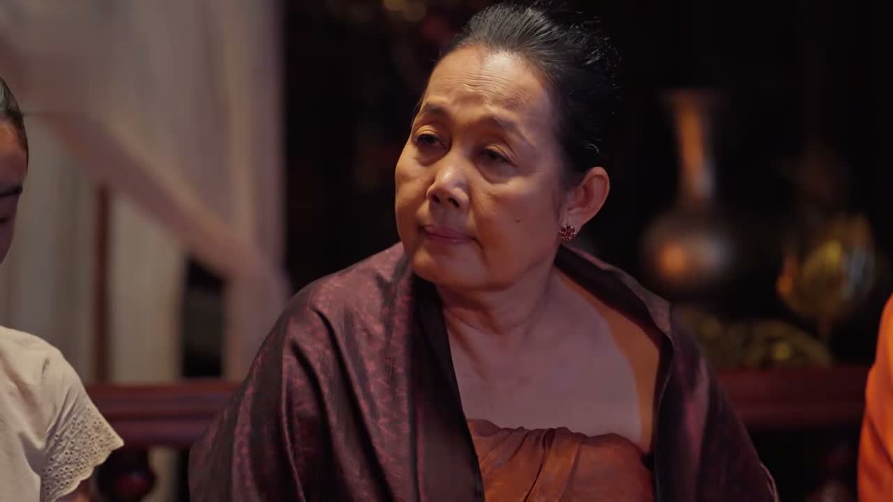 EP 1 - ក្រយាស្នេហ៍ Episode 1